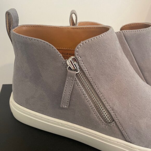 NWT J Crew Faux Suede High Top Sneakers in Dusty Cobblestone size 9 - Picture 4 of 6